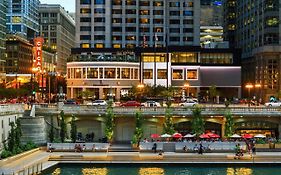 Renaissance Chicago Downtown Hotel Exterior photo