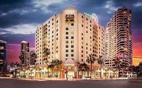 Embassy Suites By Hilton San Diego Bay Downtown Exterior photo